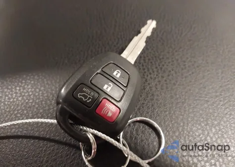 2016 Toyota Rav4 Xle from USA, damaged, VIN 2T3WFREV6GW252861